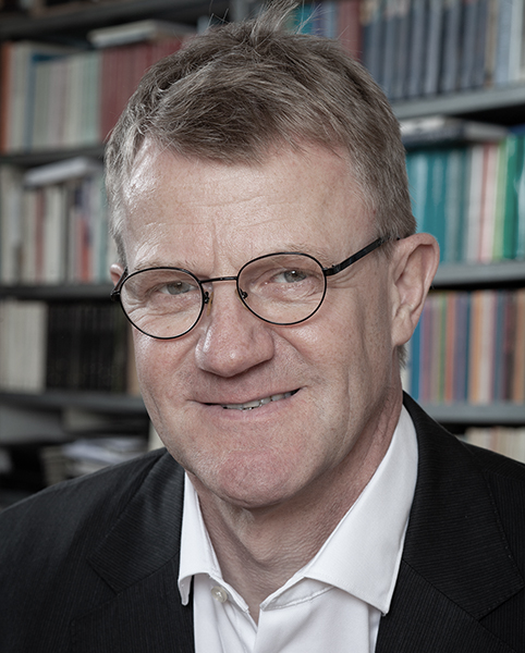 Dr. habil. phil. Dr. theol.</br>Eberhard Schnebel